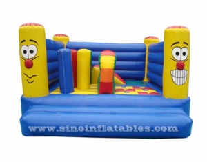 Lovely smile kids mini inflatable jumping castle