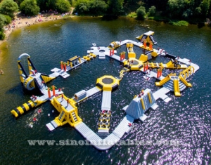 adults giant inflatable floating water park for adults