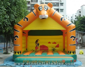 commercial grade kids tiger inflatable bouncy castle