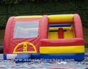 inflatable jumping castle with slide